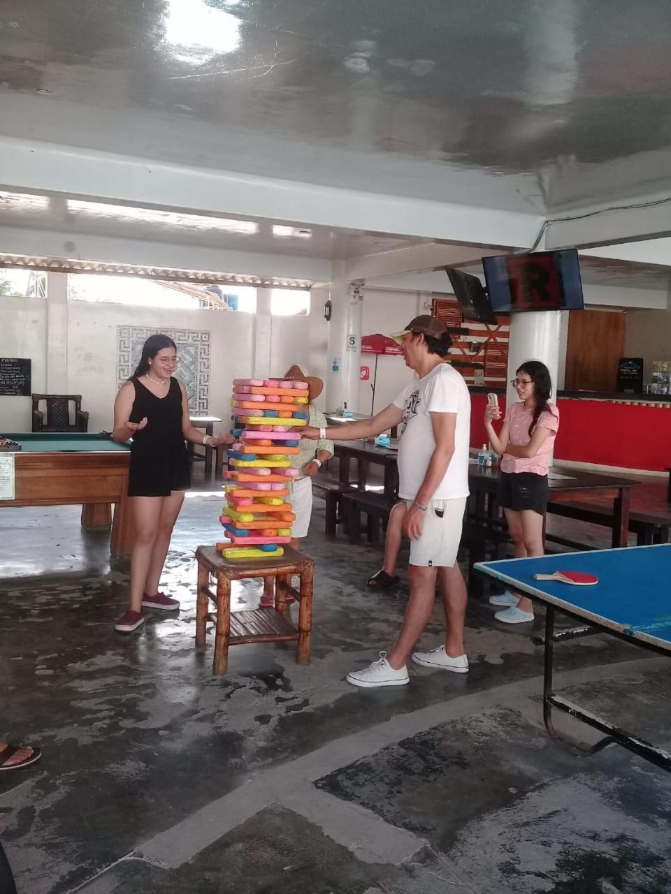 Loki Del Mar Hostel *